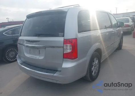 2011 Chrysler Town & Country Touring-L из США, поврежденный, VIN 2A4RR8DG1BR694753